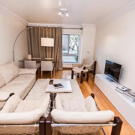 D. Carlos I Delux Apartment